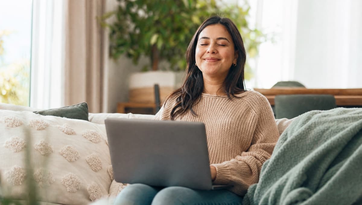 Relaxed parent at home with coordination handled